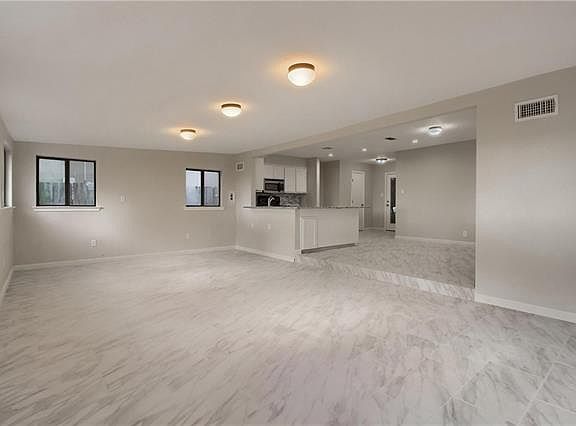 4th image of 1203 Mills Meadow Dr