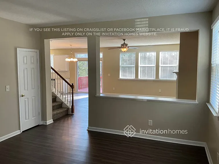 314 Rondelay Dr — Photo 5