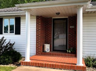 1000 W Euclid Ave, Monmouth, IL 61462