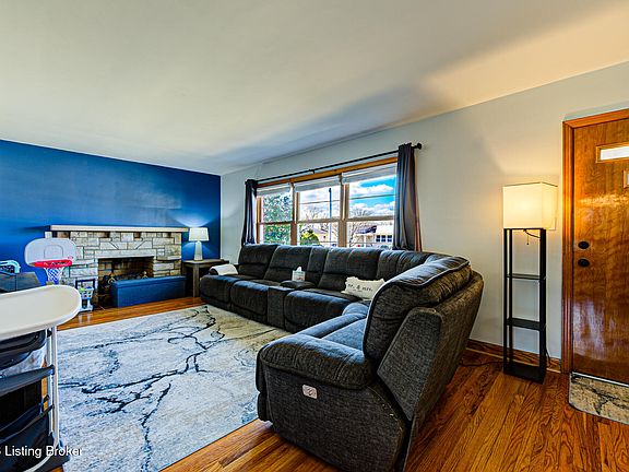 3rd image of 3123 Hunsinger Blvd