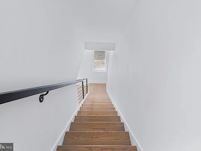 1307 Longfellow St NW #7 — Photo 12