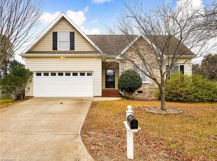 2700 Red Willow Ln, Winston Salem, NC 27127