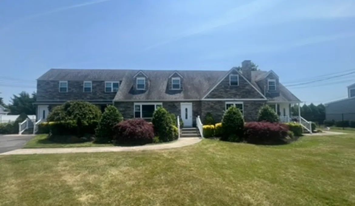 1 bed, $2,200 — Photo 2