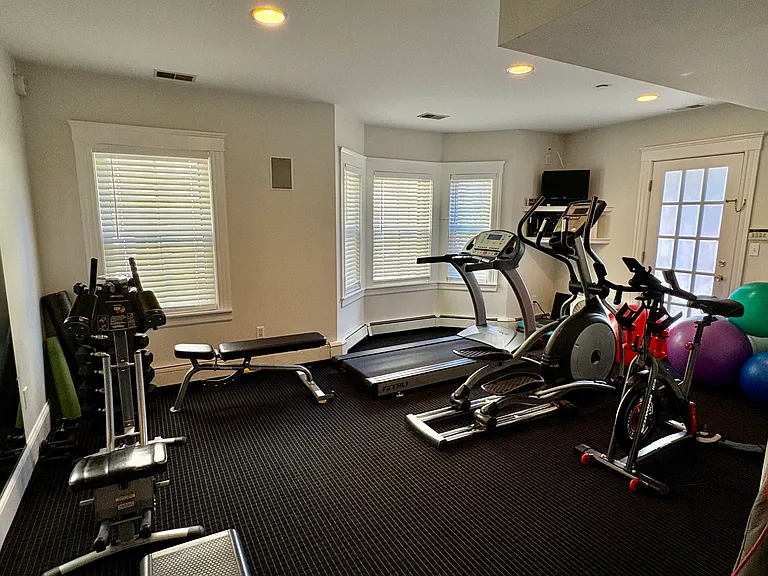 85 Sherman St #7 — Photo 11