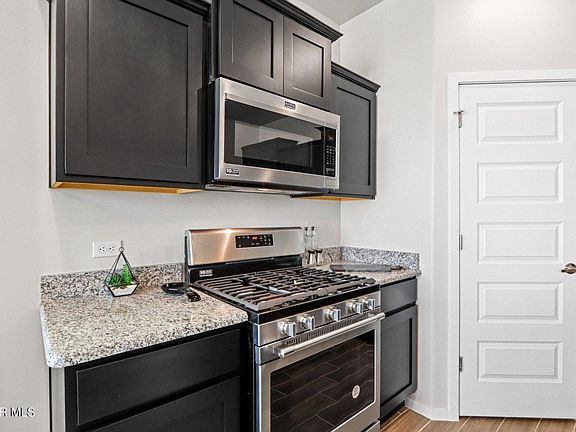 3rd image of 13736 Loreina Luz Ave