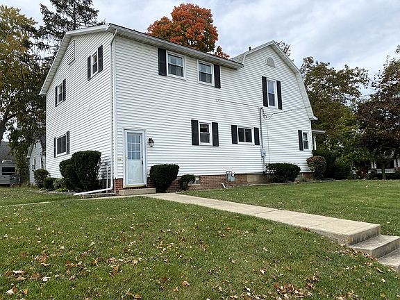 4th image of 62 Marvin Ave
