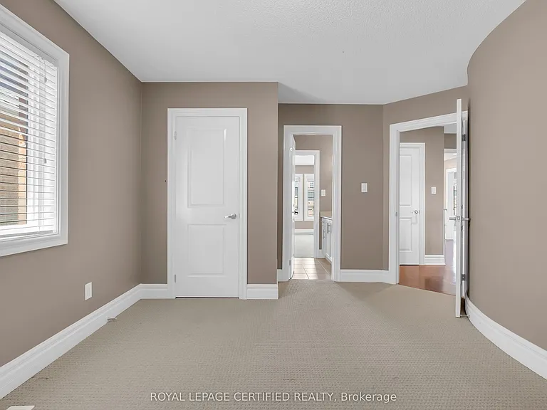 6 Cachet Ct — Photo 32