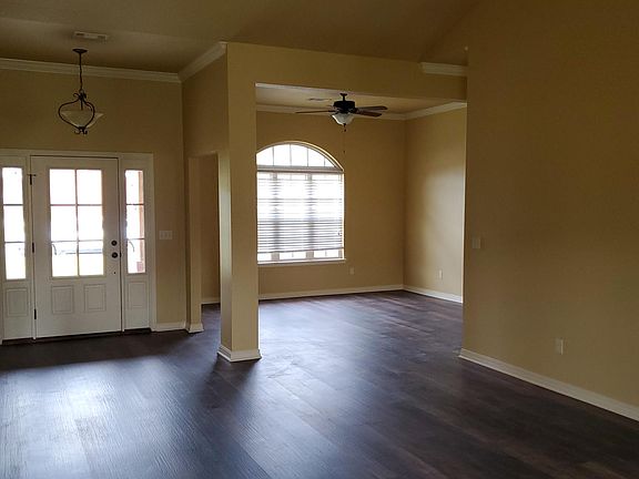4th image of 123 Bluefish Ave