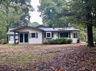 10841 W High Meadows Dr, Rogers, AR 72756