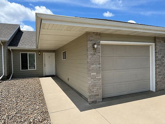 2nd image of 401 N 9th Ave #403