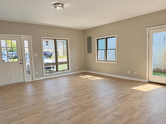 3rd image of 229 1st St