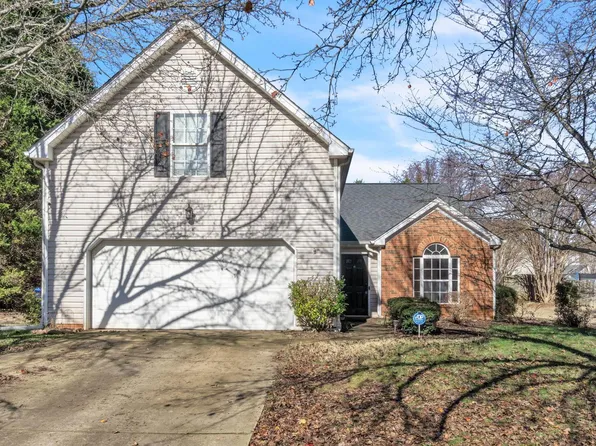 4 Pepper Harrow Ct, Greenville, SC 29607