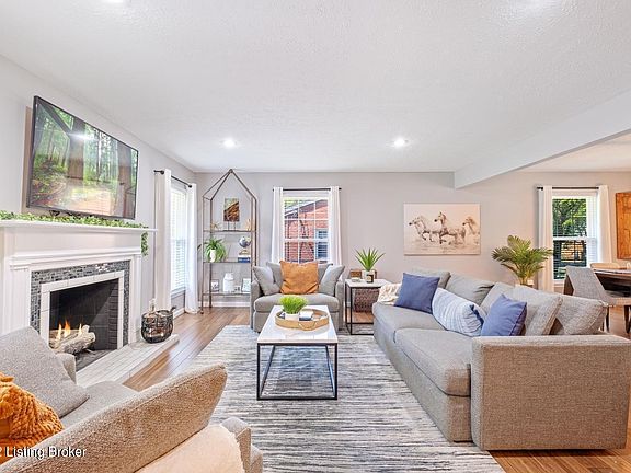 5th image of 4075 Massie Ave