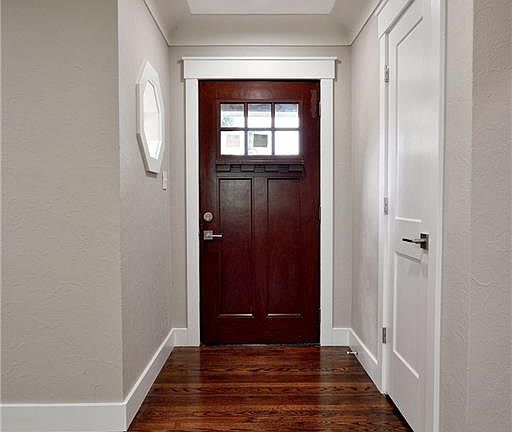 4th image of 52 Hale Ln