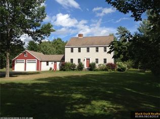 1231 Lakeview Dr, China, ME 04358