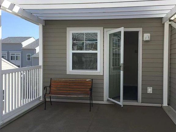 4th image of 6512 Ocean Ave N