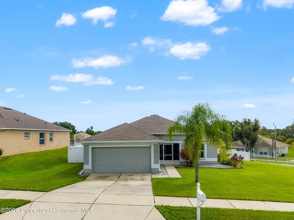 7530 Jeno St, Zephyrhills, FL 33540