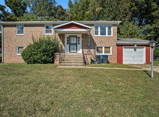 6104 Hellen Lee Dr, Clinton, MD 20735