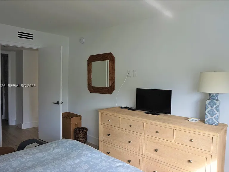 210 Sea View Dr #408 — Photo 22