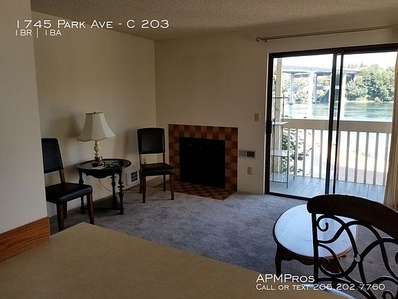 3rd image of 1745 Park Ave