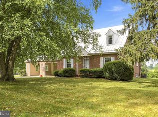 17751 Harmony Church Rd, Hamilton, VA 20158