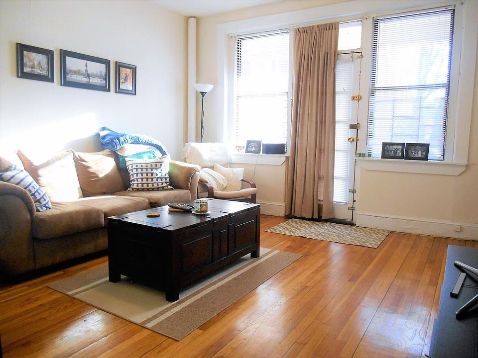 1st image of 8 Carol Ave #1D
