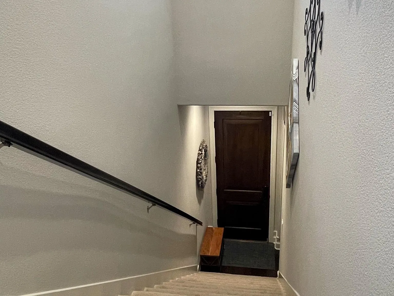 Silver Oaks Ln, Pleasanton — Photo 2