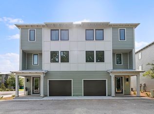 73 Paradise Ln #A & B, Pt Washington, FL 32459