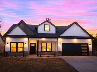 273 Ridge Rd, Wellford, SC 29385