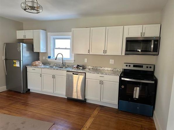 449 WEST RIVER Road, Hooksett, NH 03106