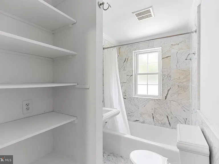 702 S Arlington Mill Dr #304 — Photo 18