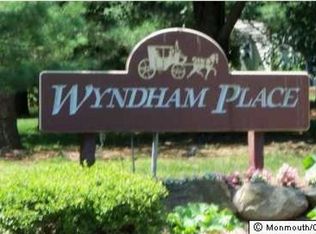 41 Lindsay Ct UNIT 7, Freehold, NJ 07728