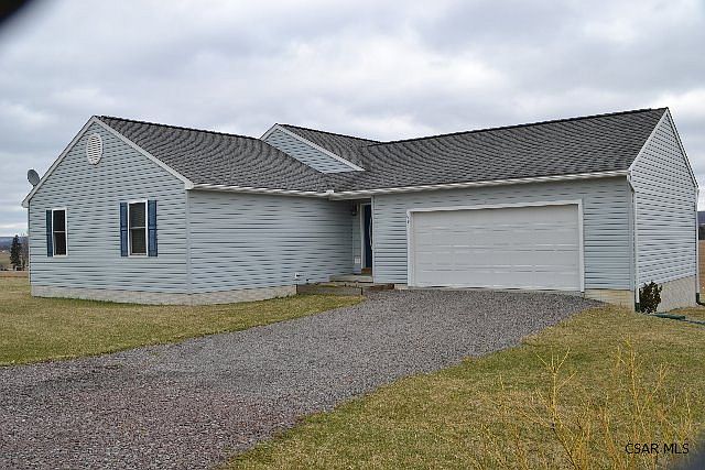 1st image of 179 Samantha Way
