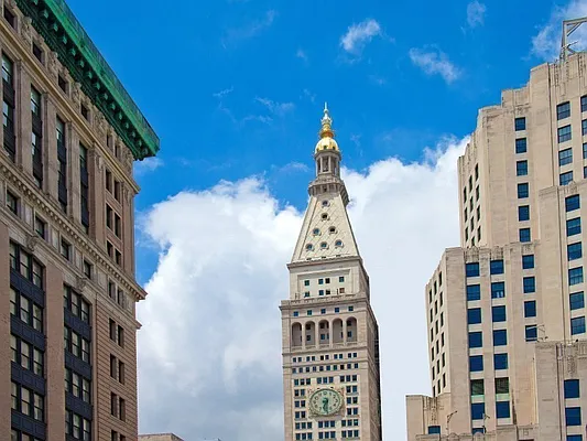 Sold by Sotheby's International Realty | media 40