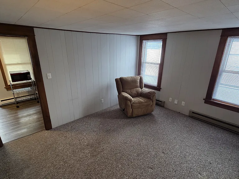 919 Harney Ave #A — Photo 8