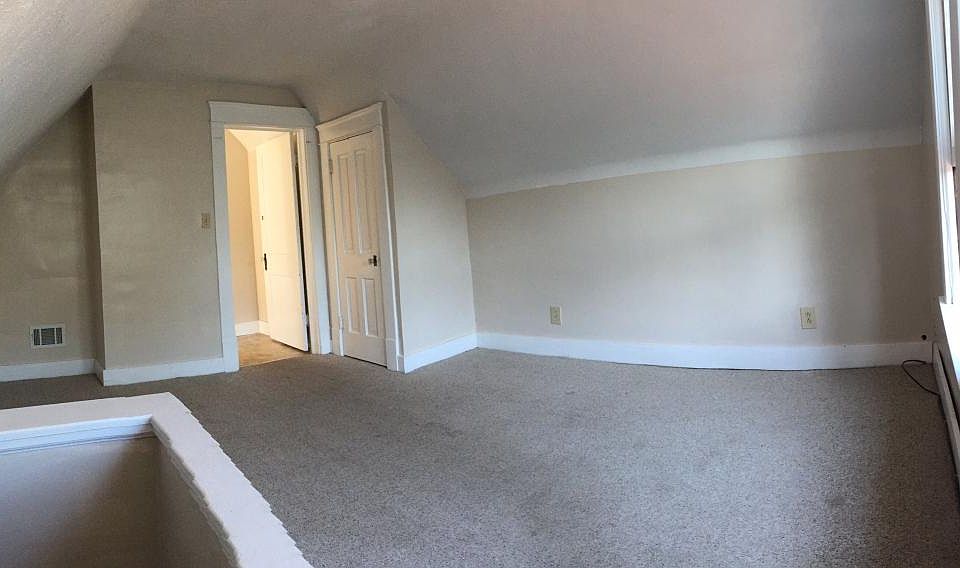 Loving room