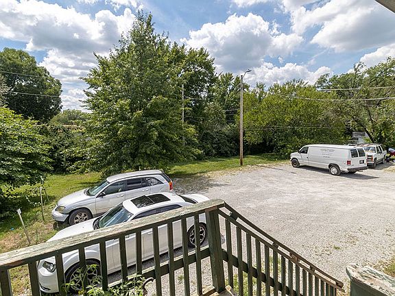 4th image of 2810 Leeway Dr APT 102