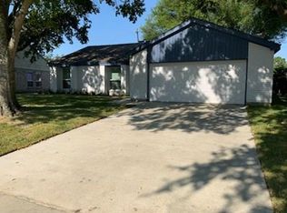 15458 Peermont St, Houston, TX 77062