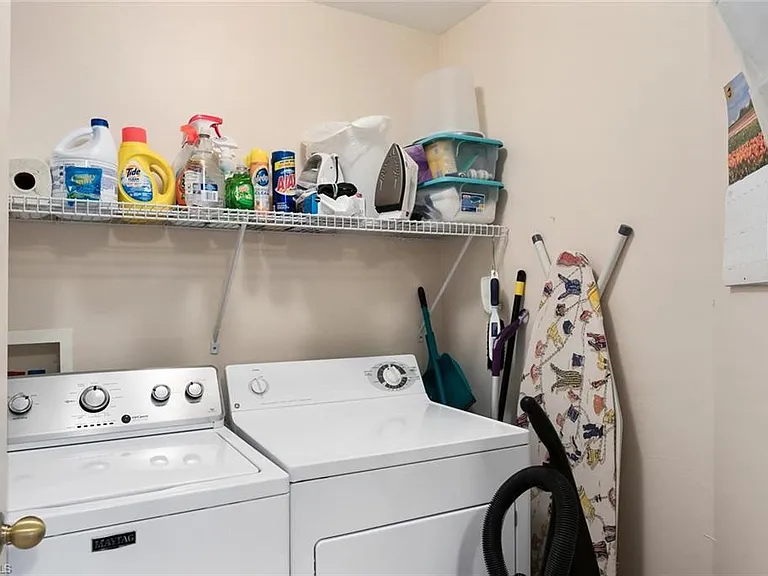 519 Roma Ct #306 — Photo 14