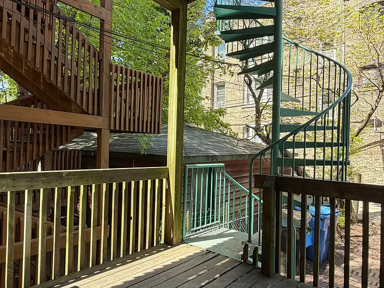 W Granville Ave — Photo 28
