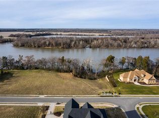 1924 Channel View Ter, Chester, VA 23836