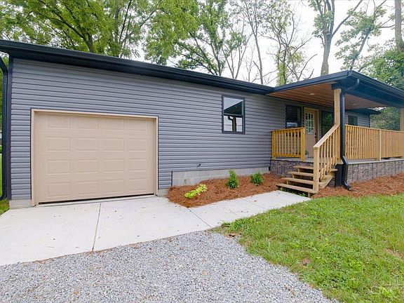 3rd image of 330 Macy Ln