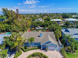 229 Oak Ave, Anna Maria, FL 34216