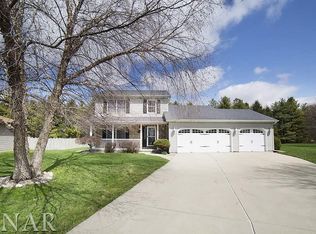 816 Landau Ln, Normal, IL 61761