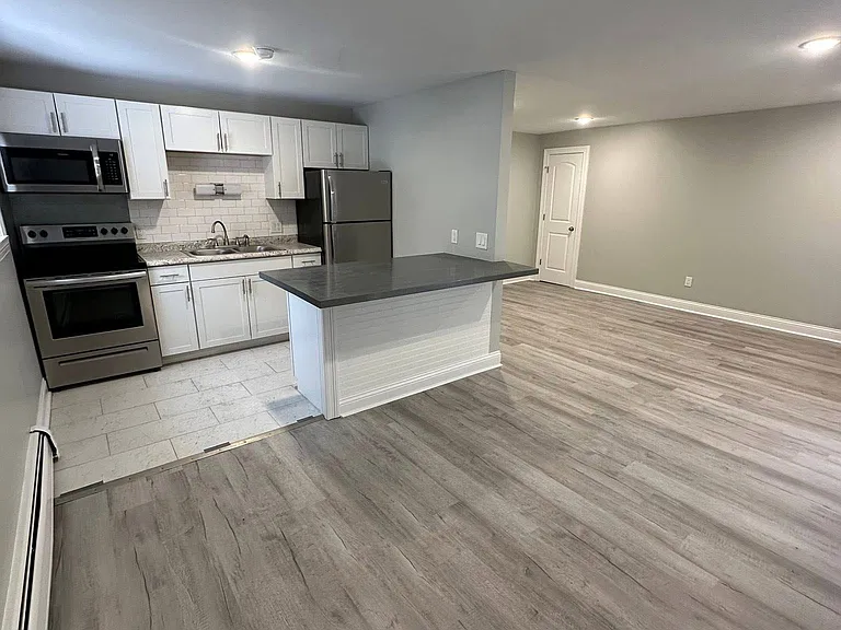56 Euclid Ave #1 — Photo 7