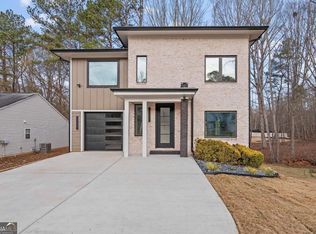 744 Crystal Bay Rd, Villa Rica, GA 30180