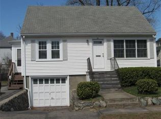 19 Beacon St, Dedham, MA 02026