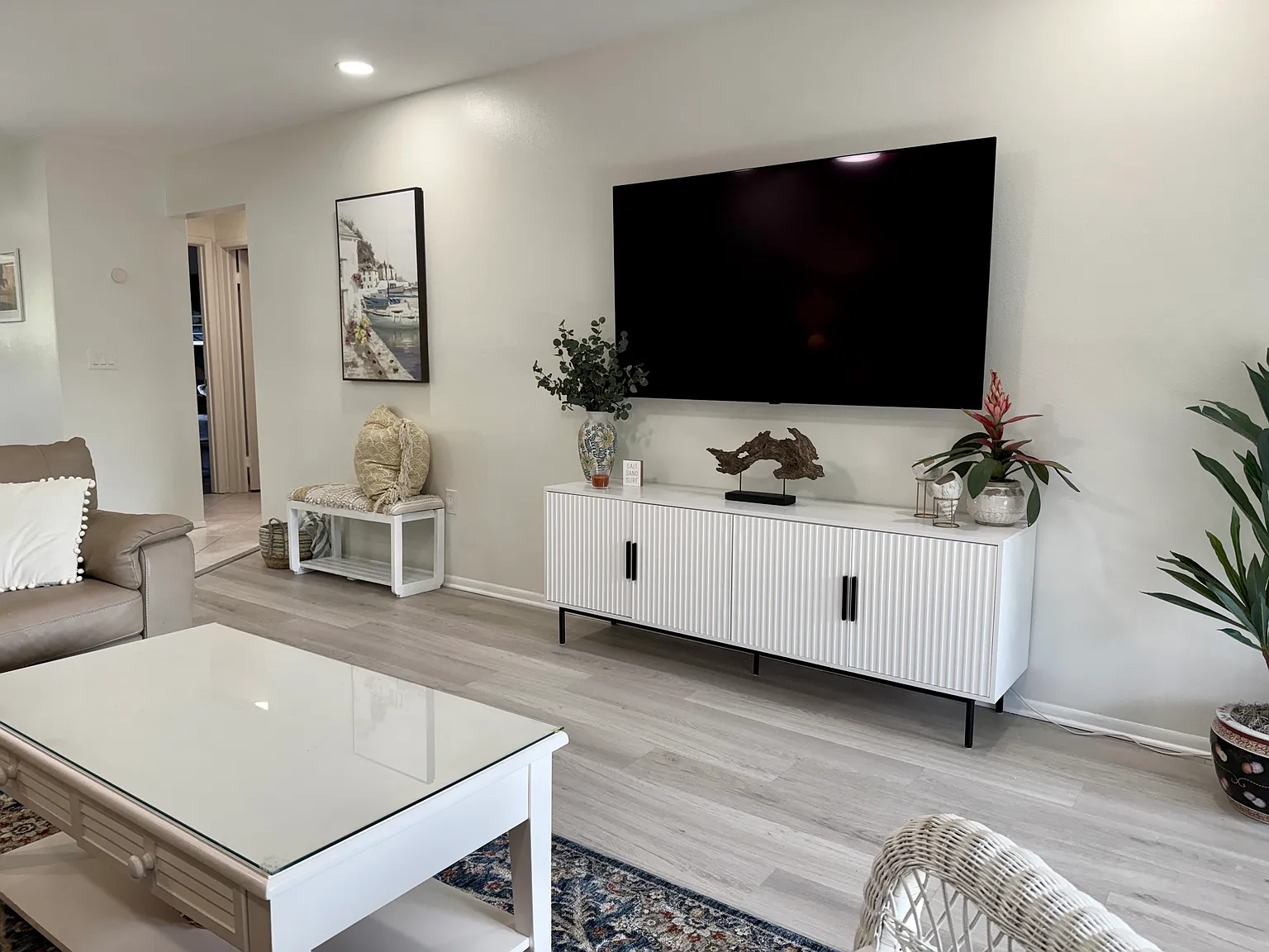 2 bed, 1016 sqft, $3,500 — Photo 4