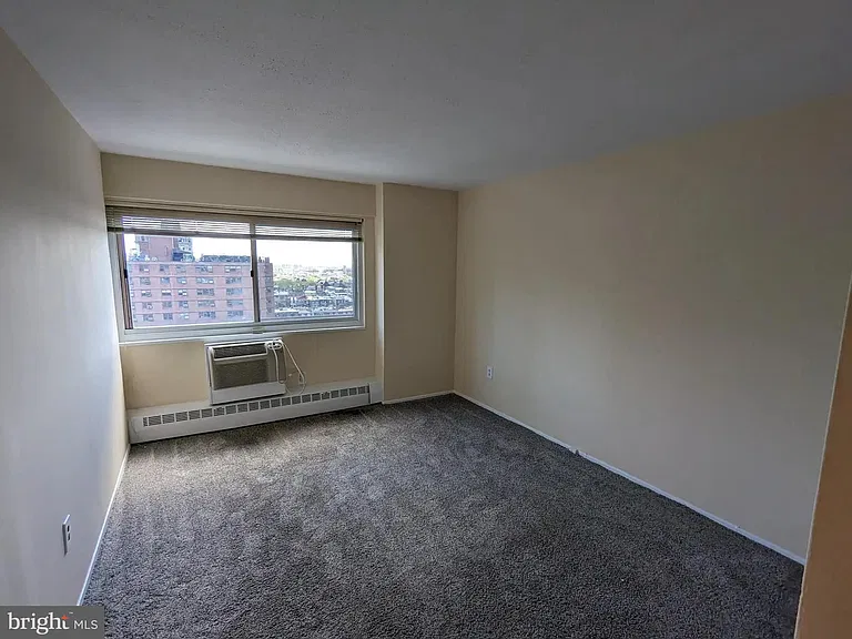 2101 Chestnut St #1610 — Photo 9