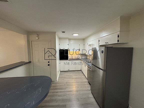 4th image of 3308 Ramona St